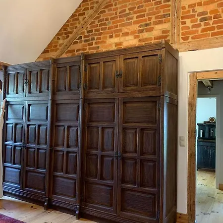 Pod Lipami Villa *